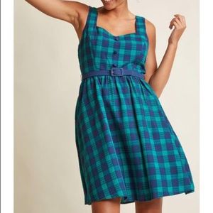 ⬇️ ModCloth Green & Navy Checkered Belt Dress